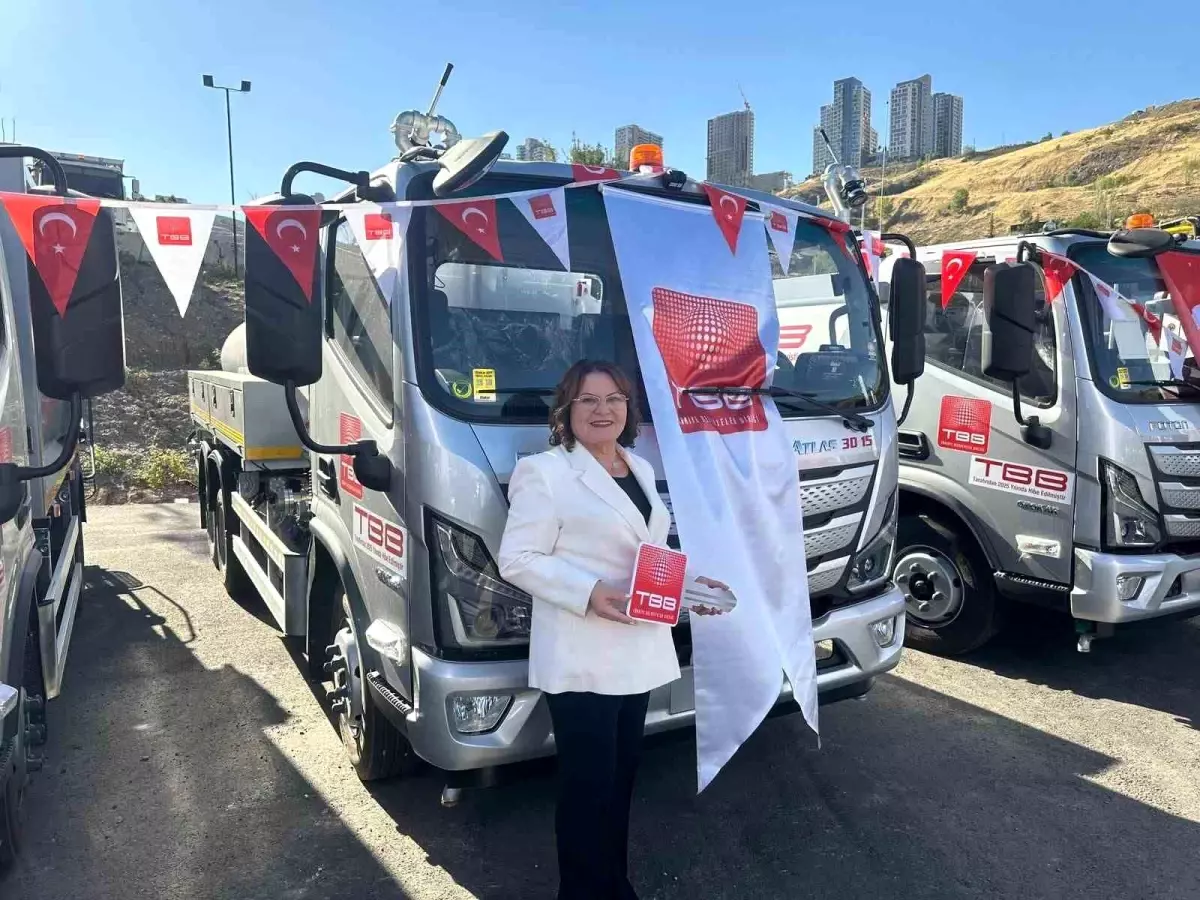 Didim Belediyesi’ne Vidanjör Aracı Hibe Edildi