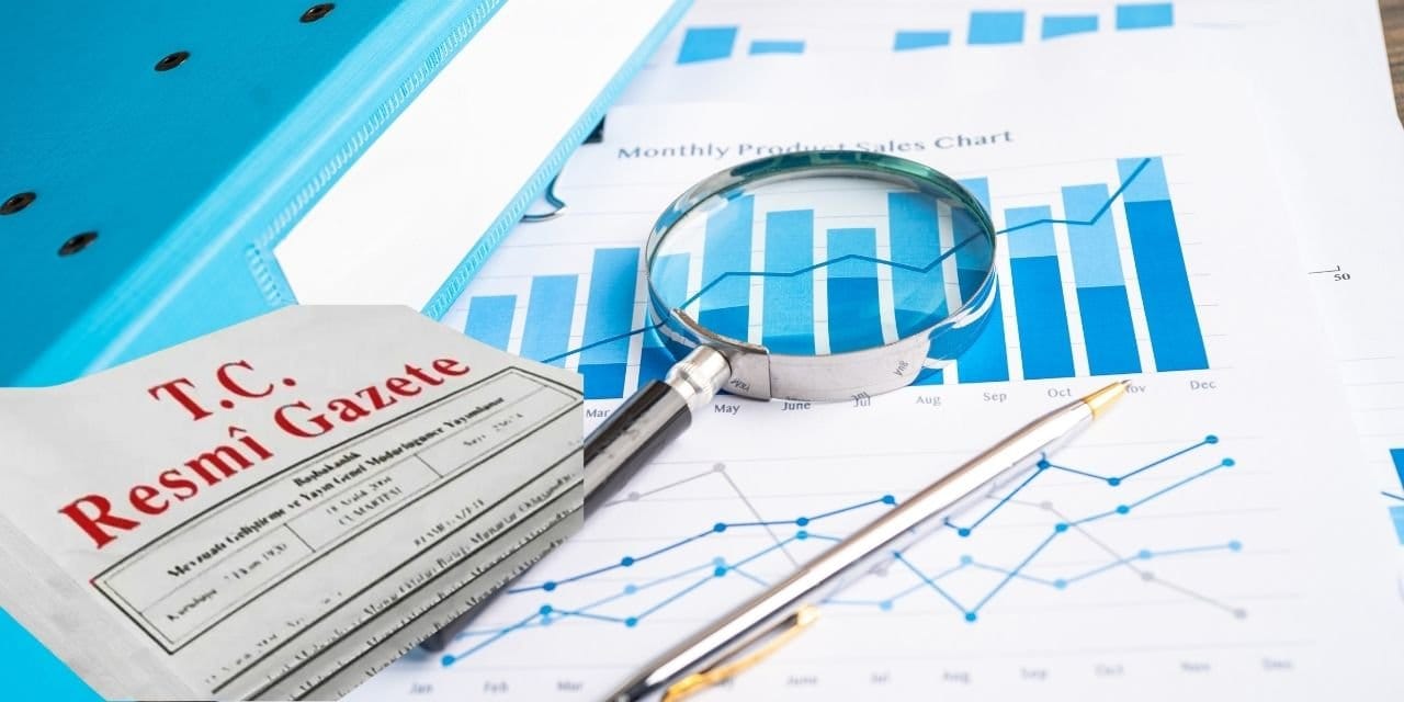 Ekonomide 3 yıllık program Resmi Gazete’de: Dolar enflasyon büyüme tahminler açıklandı