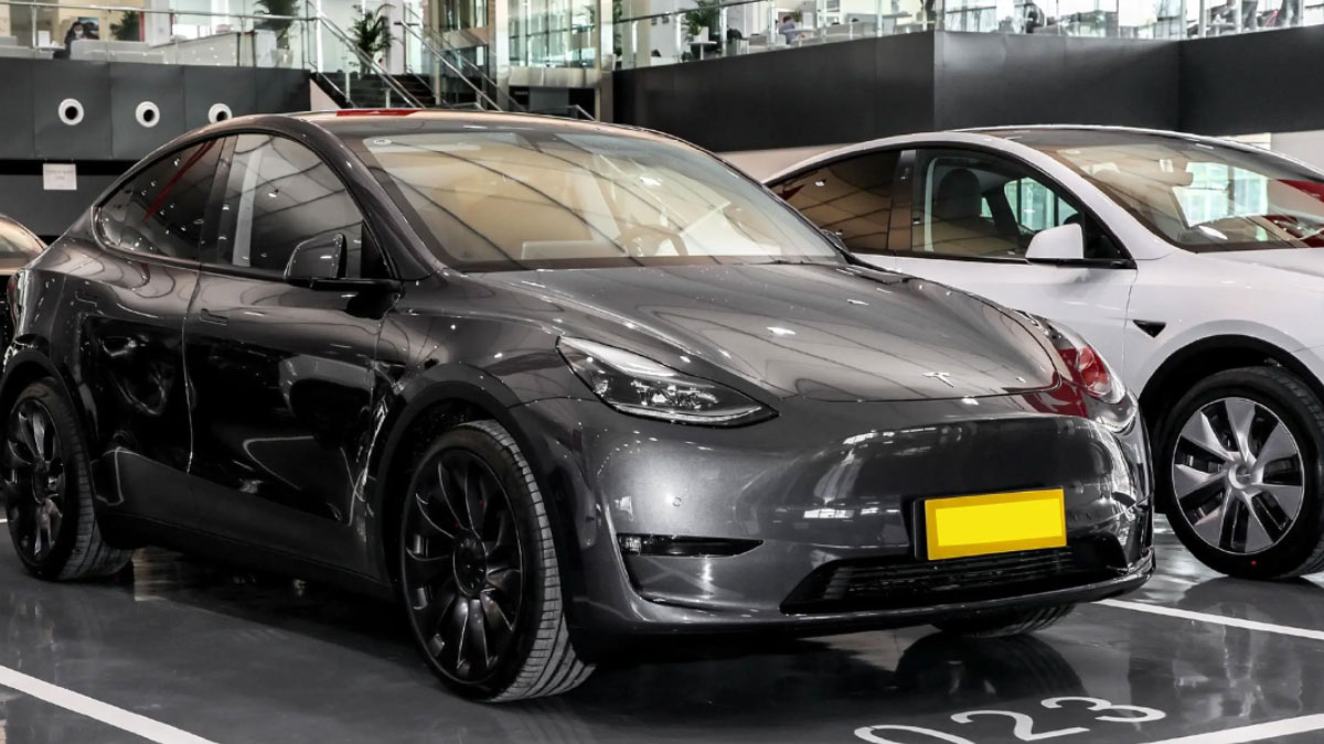 Tesla’da alarm zilleri çalıyor: 2025’te ciddi düşüş yaşandı!