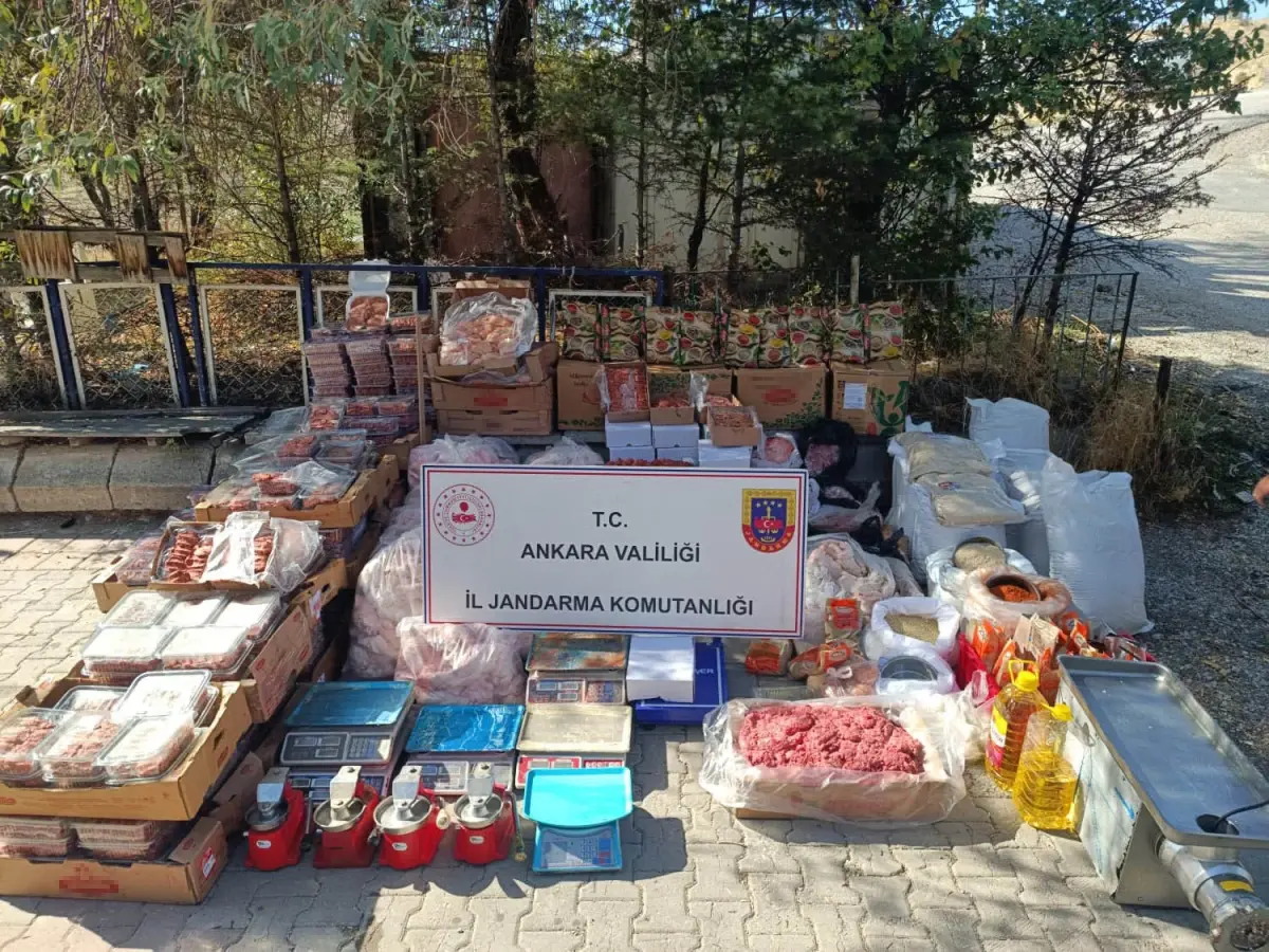 Ankara’da Bozuk Et Operasyonu: 1 Ton 200 Kilo Ele Geçirildi