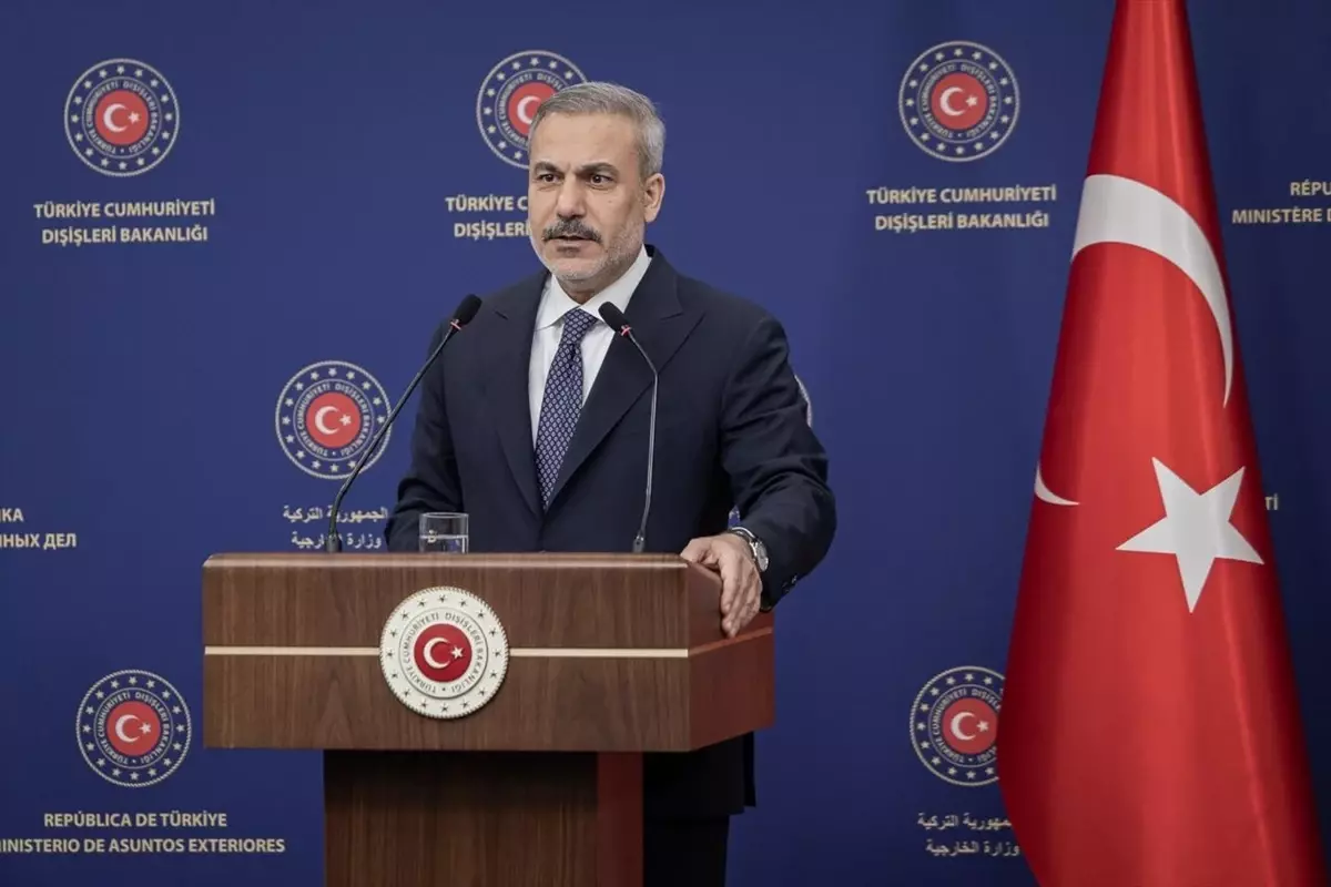 Fidan: SDG, DEAŞ ile Mücadeleden Vazgeçmeli