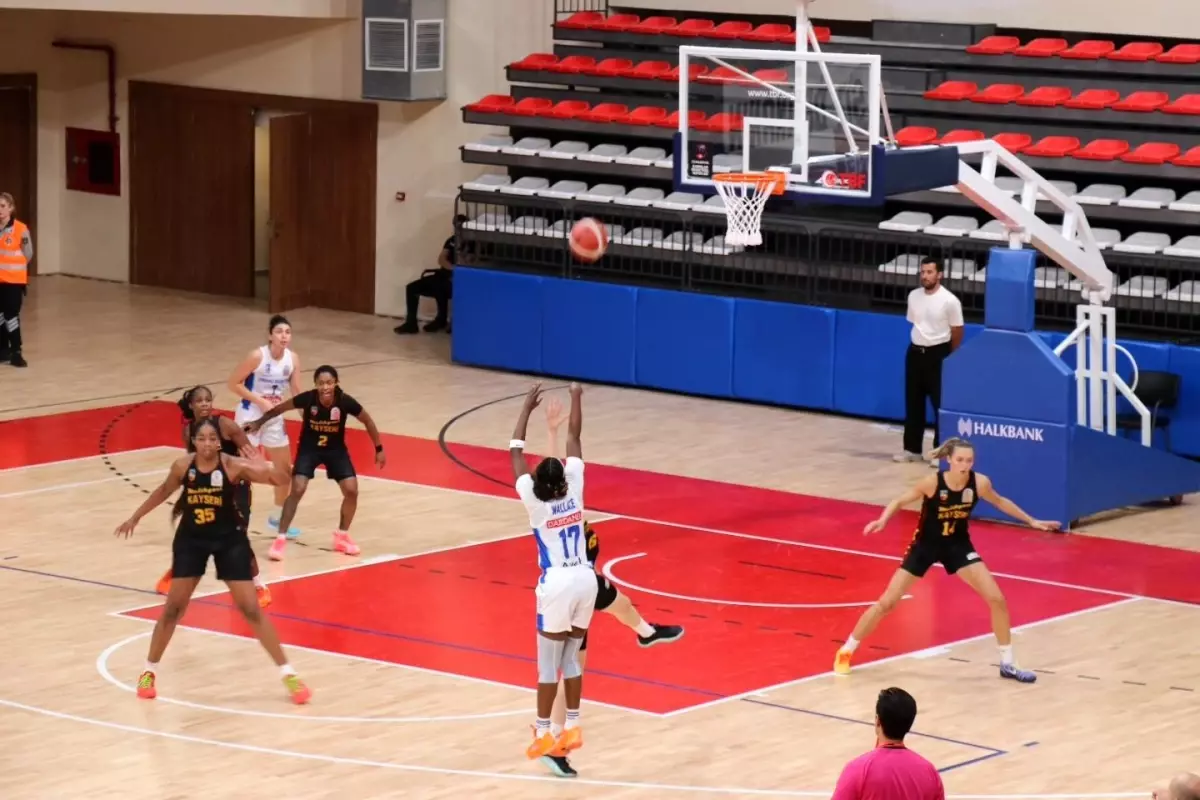 Melikgazi Kayseri Basketbol, Dardanel Çanakkale’yi Mağlup Ederek Sezona Galibiyetle Başladı