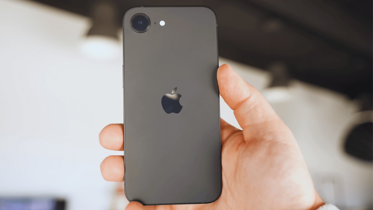 Apple’ın en ucuz iPhone’u satmıyor: iPhone 16e satışları düştü!