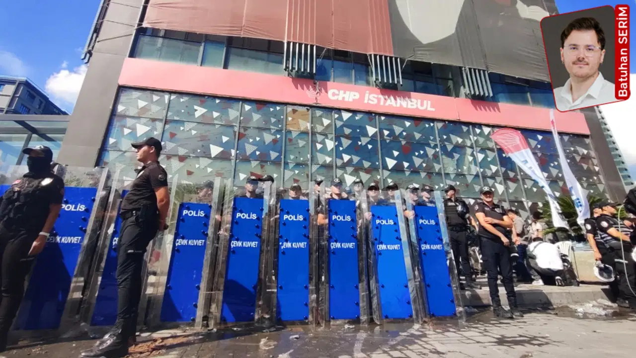CHP İstanbul’a kayyum sonrası yapılan paylaşımlar nedeniyle yargılanan 20 kişinin ilk duruşması: 3 tutuklu sanık tahliye oldu!