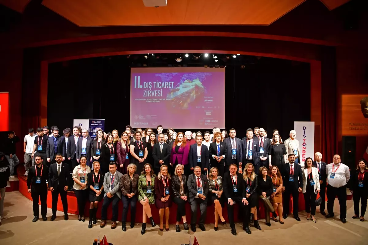 II. Dış Ticaret Zirvesi ‘Sürdürülebilir Dış Ticaret Fazlası Veren Türkiye’ vizyonuyla gerçekleştirildi