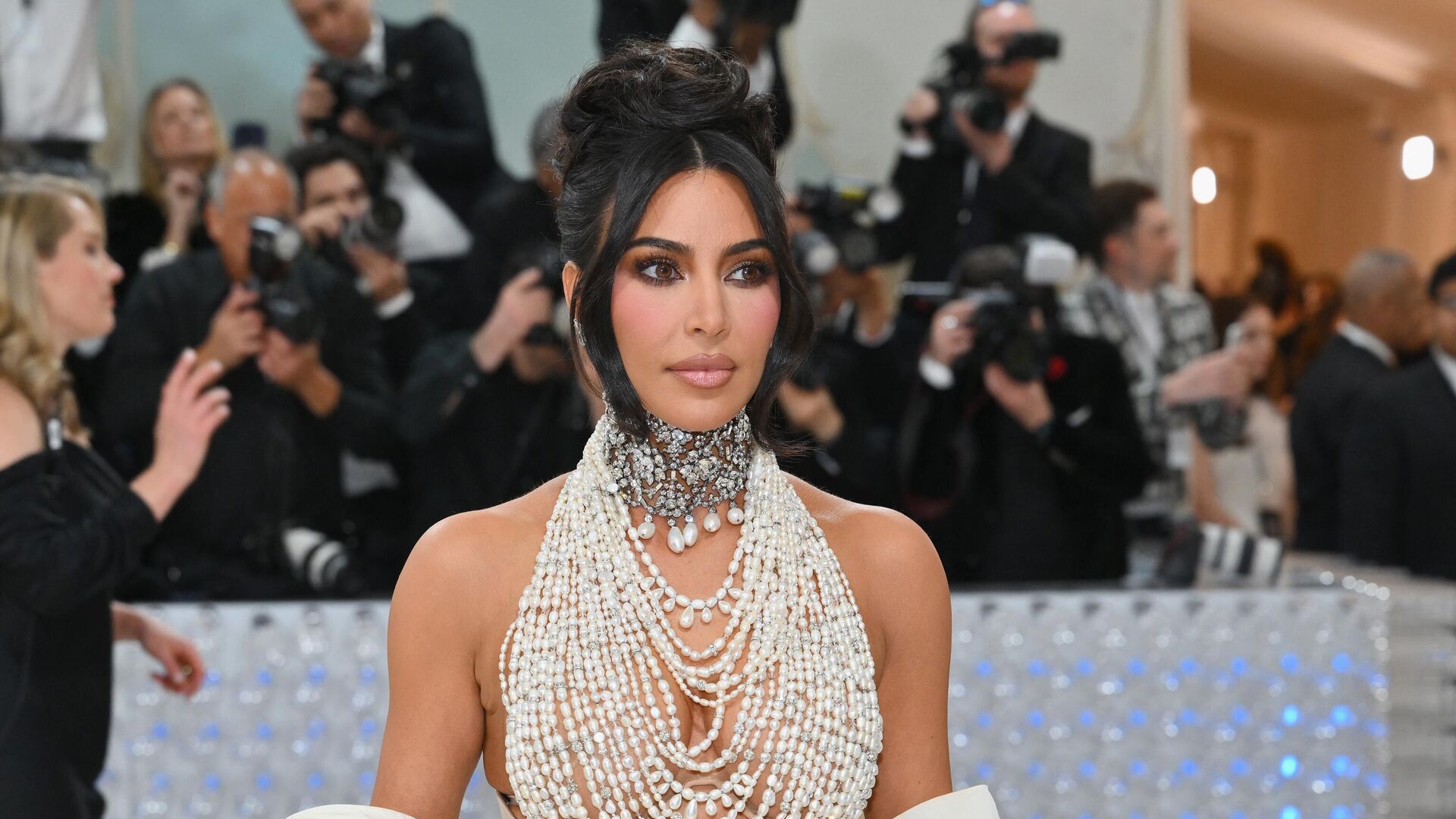 Kim Kardashian ‘Ay’a iniş sahteydi’ demişti: NASA’dan yanıt geldi