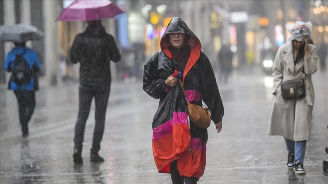 Meteoroloji’den 3 bölgeye sel ve sağanak uyarısı