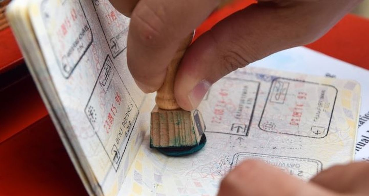 Vize ücretlerine yüzde 80 zam! Türkler akın akın gidiyordu