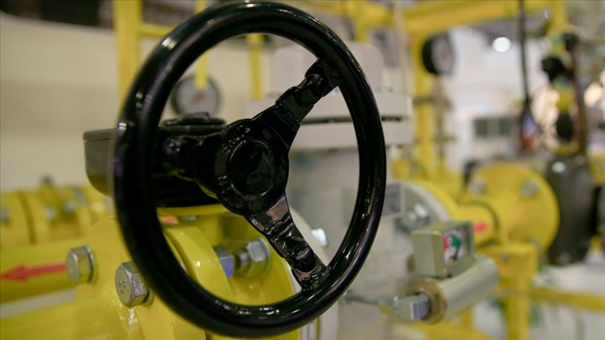 AB, 2027’de Rus gazına son veriyor