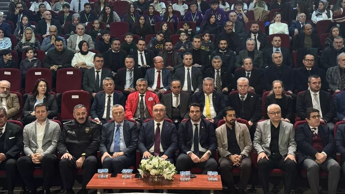 Tekirdağ’da TEKNOFEST’te finale kalan öğrenci ve öğretmenlere başarı belgesi verildi