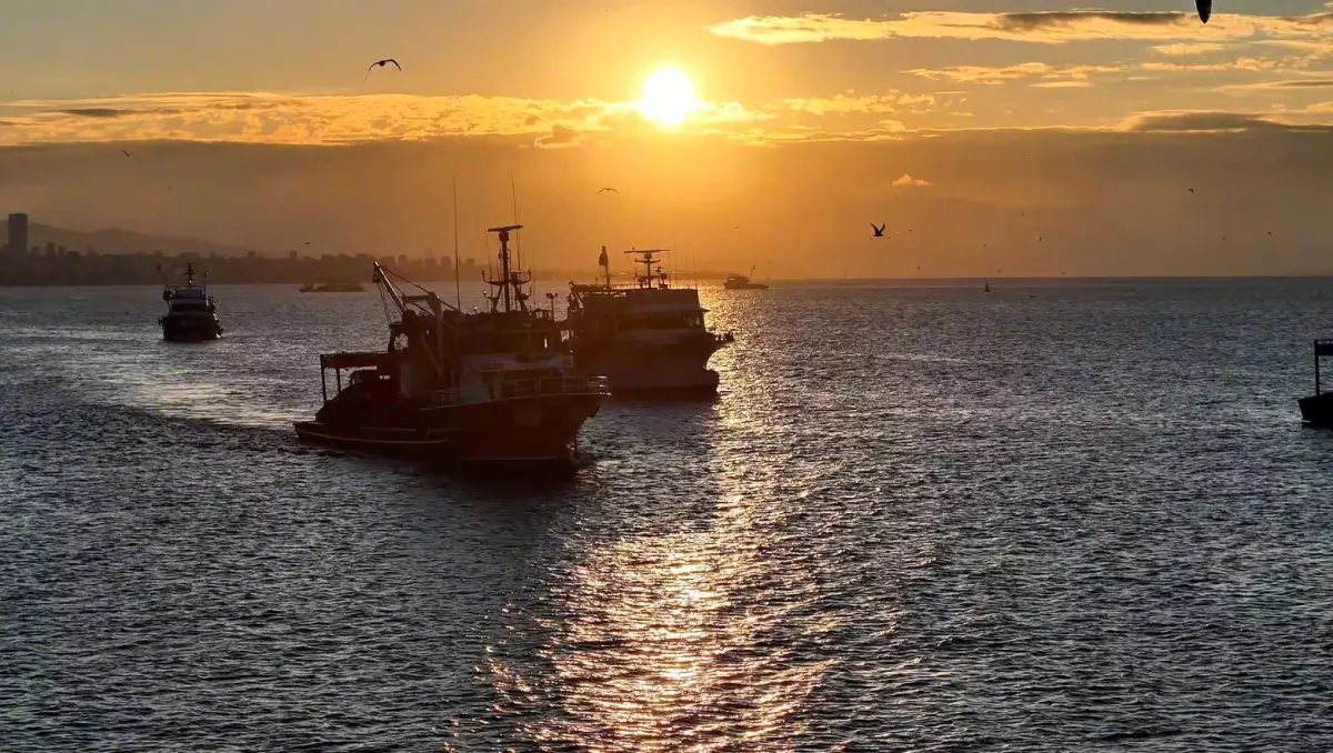 İstanbul’da Fırtına Balıkçılığı Olumsuz Etkiledi