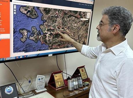 Uzman isimden kritik açıklama! Balıkesir’de deprem fırtınası sürecek mi?