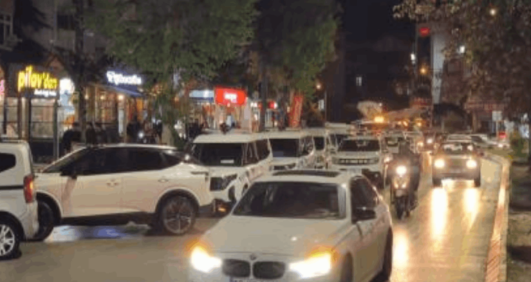 kiz-meselesi-kavgasinda-kan-akti-universiteli-genc-hayat-savasi-veriyor-N1XfxGtB