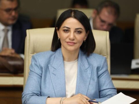 Ak partili vekil sengul karslidan cocuk koruma kanunu aciklamasi orgutlere gecit yok f4tV5PCh