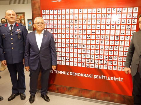 Kaymekten 15 temmuza ozel sergi lWH7lYG5